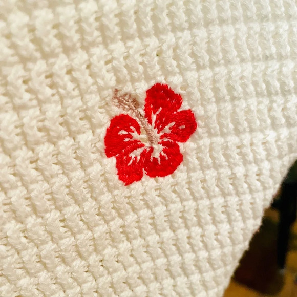 Wild Fable crocheted hibiscus flower tropical crop top tank SZ L white pink - Picture 5 of 7